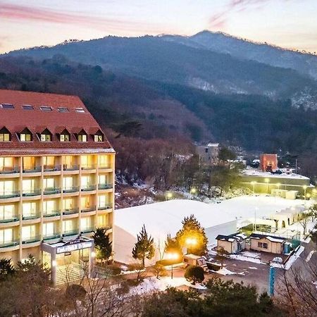 Cheongpyeong Family Hotel Gapyeong Εξωτερικό φωτογραφία